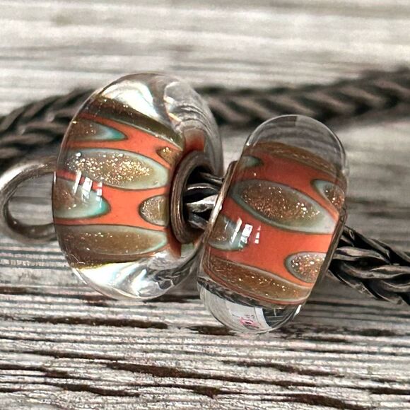 TROLLBEADS Once Upon A Time LAA 925S NEW! Coral Turquoise Glitter Spots Bead #1 - Picture 6 of 8